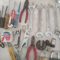 تعدادی آچار اصلی