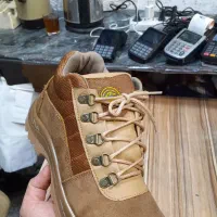 کفش کوه نوردی و کفش کار