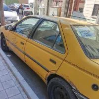 تاکسی روآ سال ۸۸ همراه با امتیاز خط