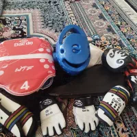 لباس تکواندو|کفش و لباس بچه|صحنه, |دیوار