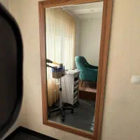 آینه قدی آرایشگاه