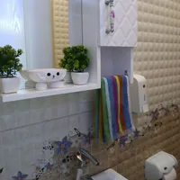 اینه وسرویس بهداشتی
