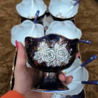 بستنی خوری گل برجسته مارک‌چک