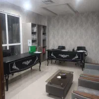 منشی دفتر وکالت