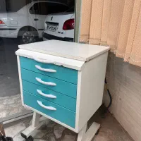 کمد ترولی دندونپزشکی کاملا سالم