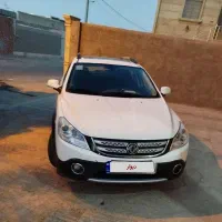 دانگ فنگ H30 کراس، مدل ۱۳۹۶