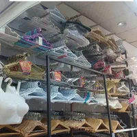 خرید تمام اجناس دست دوم رگال بوتیک ولباس فروشی|جاکفشی، کمد، دراور|قم, خاکفرج|دیوار