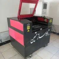 سلام  یک دستگاه لیزر یومینگ ۶۰در۴۰ سالم وکم کار