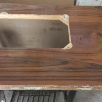 پایه چرخ قدیمی