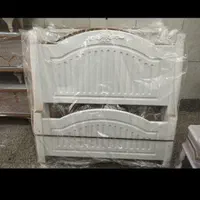 تخت خواب  /چوبی و فلزی|تخت و سرویس خواب|قرچک, باقرآباد|دیوار
