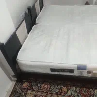 تخت و خوشخواب