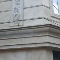 به یک کارگر برای کاشی‌کاری و سنگکاری نیاز مندیم