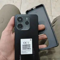 یک دستگاه گوشی شیاعومی نوت۱۴