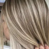 رنگ و لایت فقط با یک و دویست و اصلاح رایگان|خدمات آرایشگری و زیبایی|اهواز, کیانشهر|دیوار