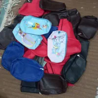 ۴۱ عدد کیف همشون ۲۰۰ هزار پولشو نیاز دارم