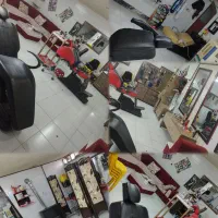 فروش لوازم آرایشگاه به دلیل مهاجرت|آرایشگاه و سالنهای زیبایی|الشتر, |دیوار