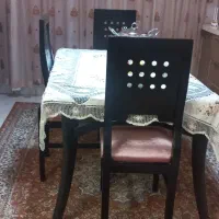 تخت خواب،میز غذاخوری وساعت