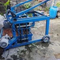 دستگاه سنگ بلوک زنی|ماشین‌آلات صنعتی|تالش, هشتپر|دیوار