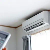زیر باد کولر گازی اصل، انگار توی قطب جنوبی