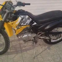 تریل روان 200|موتورسیکلت|کاشان, شهید زجاجی|دیوار