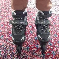 اسکیت سایز ۳۰ تا ۳۳ میخوره|دوچرخه، اسکیت، اسکوتر|کرج, شهرک سهرابیه|دیوار