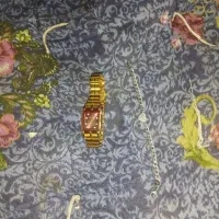 ساعت مچی زنانه و دست بند