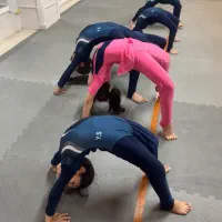 کلاس ژیمناستیک و بازی کودکان