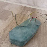 عینک طبی آکبند.