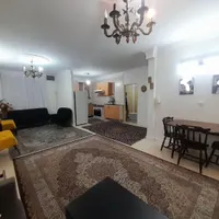 پیروزی سرآسیاب۶۰متر تکخوابه با۳۰مترحیاط اختصاصی
