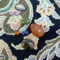 سنگ انگشتر اصلی