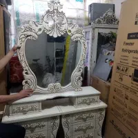 آینه دراور در حد نو 6کشو چهار تیکه ومیز تلویزیون