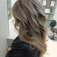 با 2.5 هم رنگ و لایت کن هم پروتئین