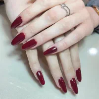 ترمیم ناخن ۳۵۰ تومان