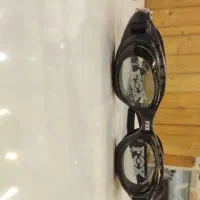عینک استخر فوکس جنس خوب