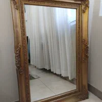 آیینه قدی و دیواری