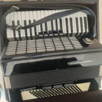 یک اکاردئون نو ولتمستر ساخت آلمان غربی