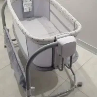 گهواره برقی وتخت کنارمادر ماستلا،تمیز درحد سیسمونی