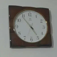 ساعت دیواری