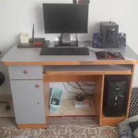 میز کامپیوتر