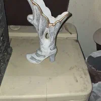 تعدادی قفسه و آویز ومتن اگهی|کتابخانه، شلف، قفسه‌های دیواری|کرمان, |دیوار