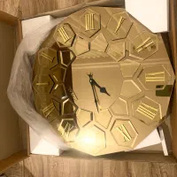 ساعت در حد نو|ساعت دیواری و تزئینی|رشت, دیانتی|دیوار