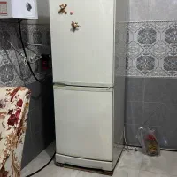 یخچال فریزر کاملا سالم