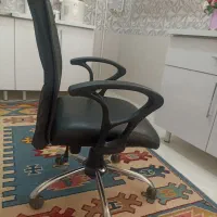 صندلی مدیریتی جکدارو چرخشی درحدنونو