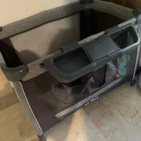 تخت و پارک jikel در حد نو