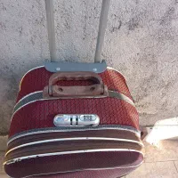 چمدان|کیف، کفش، کمربند|قم, شهر قائم|دیوار