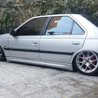 پارس لوازمی ۸۴ دولکه رنگ لازرورقی.