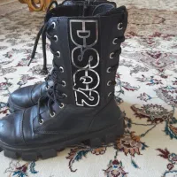 کفش چکمه .سایز ۳۴ تمیز