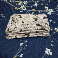 چادر نماز نو متبرک به خانه خدا