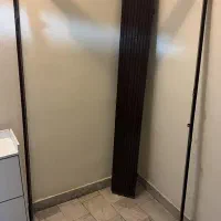 در چوبی به همراه آکاردئونی|مصالح و تجهیزات ساختمان|تهران, نظامی گنجوی (توانیر)|دیوار