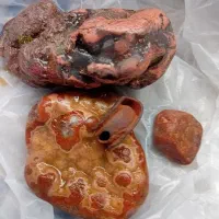 سنگهای قیمتی کمیاب رودخانه ای